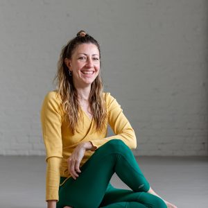 Movement-based yoga and mindfulness with Hannah from B-side Yoga Berlin